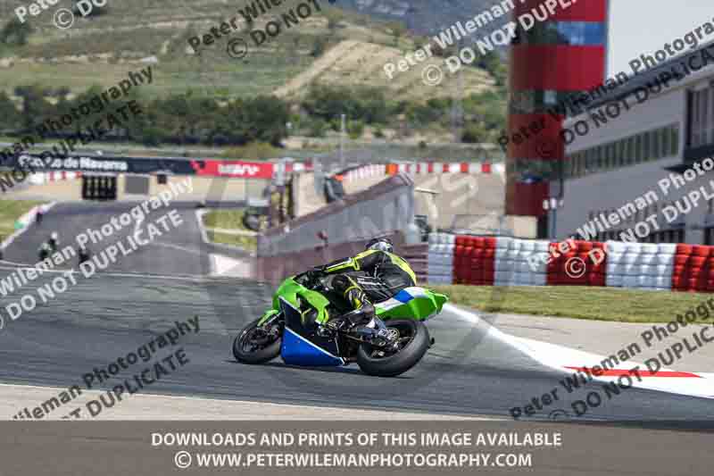 cadwell no limits trackday;cadwell park;cadwell park photographs;cadwell trackday photographs;enduro digital images;event digital images;eventdigitalimages;navarra;no limits trackdays;peter wileman photography;racing digital images;trackday digital images;trackday photos